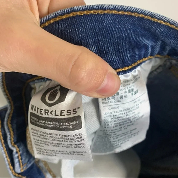 Levi's® 502 Regular Tapered Fit Jeans medium wash 30x32 - Picture 5 of 11